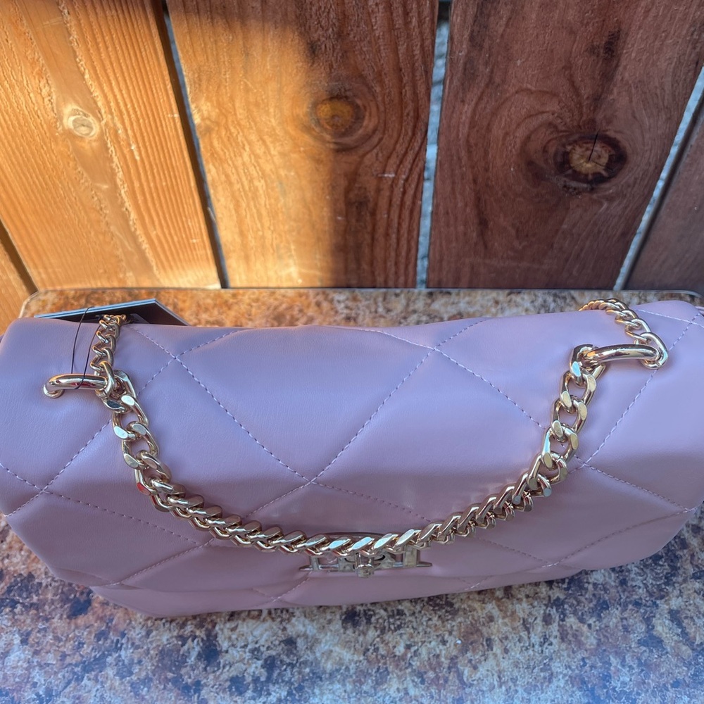 Badgley Mischka Quilted Big Chain Crossbody Bag - Picture 6 of 14